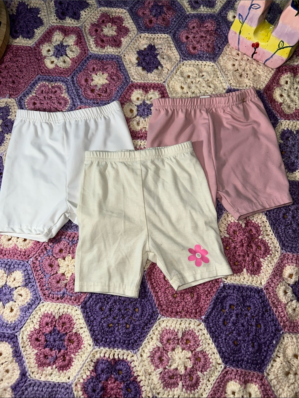 🎉SHEIN White, Cream & Pink Girls' Cotton Bike Shorts Set B316